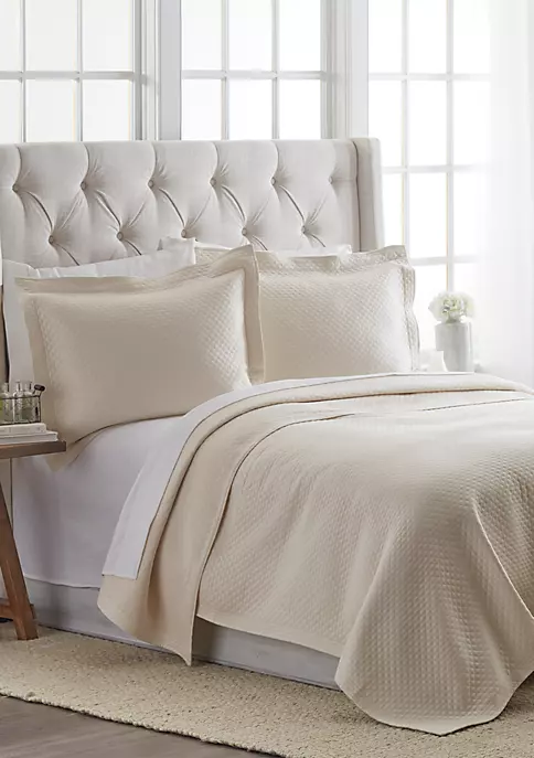 Budget 😉 Modern. Southern. Home.™ Diamante Coverlet ✨ 4 Budget 😉 Modern. Southern. Home.™ Diamante Coverlet ✨ - Image 2